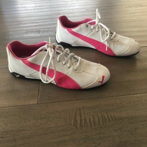 Puma white leather sneaker with hot pink trim